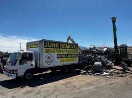 Best Attic Cleanout  in Dysart, IA
